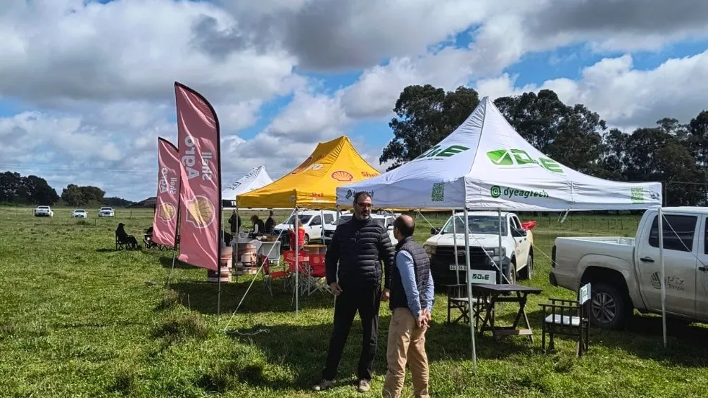 Valtra presentó en Tandil su tecnología de pulverización inteligente con una demostración a campo